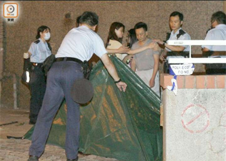 香港20岁青年跳楼身亡 疑因学习资料丢失不开心
