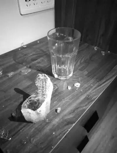 宜家水杯发生爆炸 这不是宜家水杯爆炸的第一例了! 宜家水杯发生爆炸 这不是宜家水杯爆炸的第一例了!