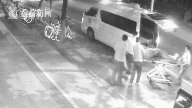 女子在ATM自杀保安远程监控成功营救 女子自杀原因正在调查