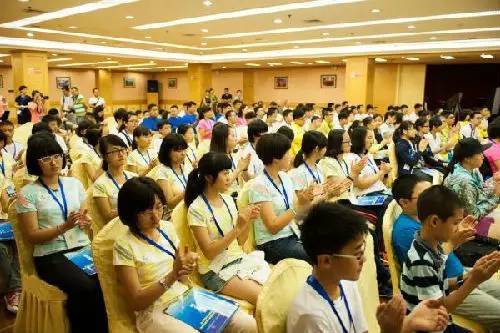 绝对想不到!台湾香港的高考作文考了这些题目