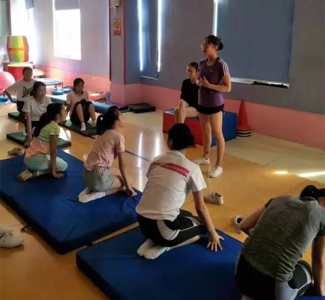 美少女高考577分 因有特长北大要降219分录取