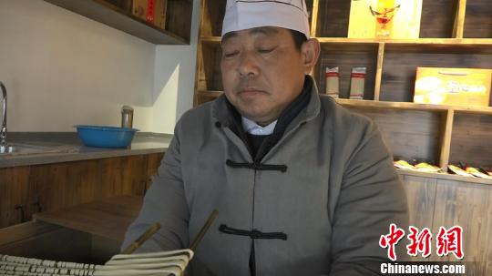 安徽六安非遗空心挂面传承人：让传统手艺永不失传