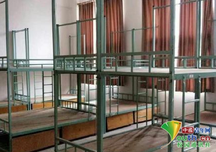 江西一高校现28人大寝室 校方:正在调整