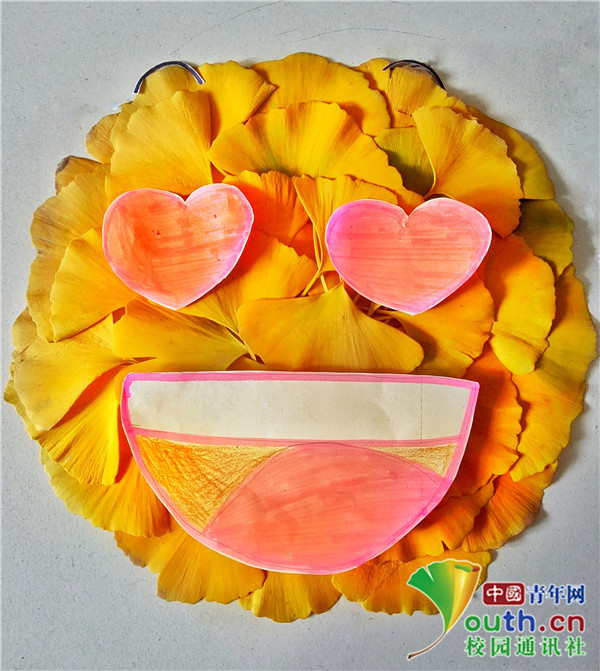 秋韵正浓!安徽高校惊现落叶表情包